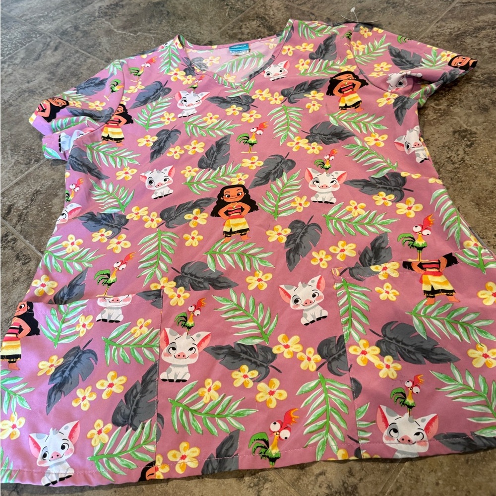 🌭Moana and pua scrub top little spot see images